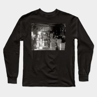 Bootleg Whiskey Warehouse, 1920. Vintage Photo Long Sleeve T-Shirt